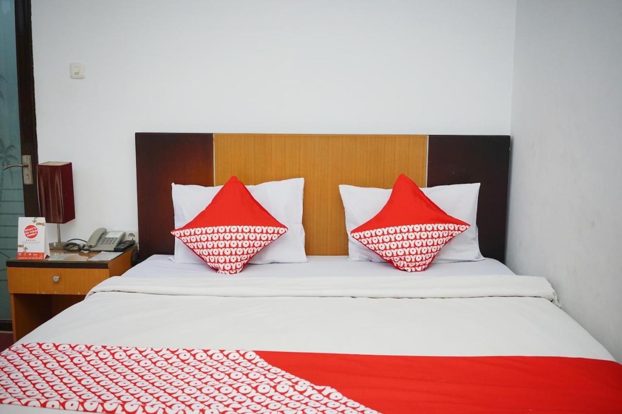 Oyo 2291 Hotel Bahagia มากาซาร์ ภายนอก รูปภาพ