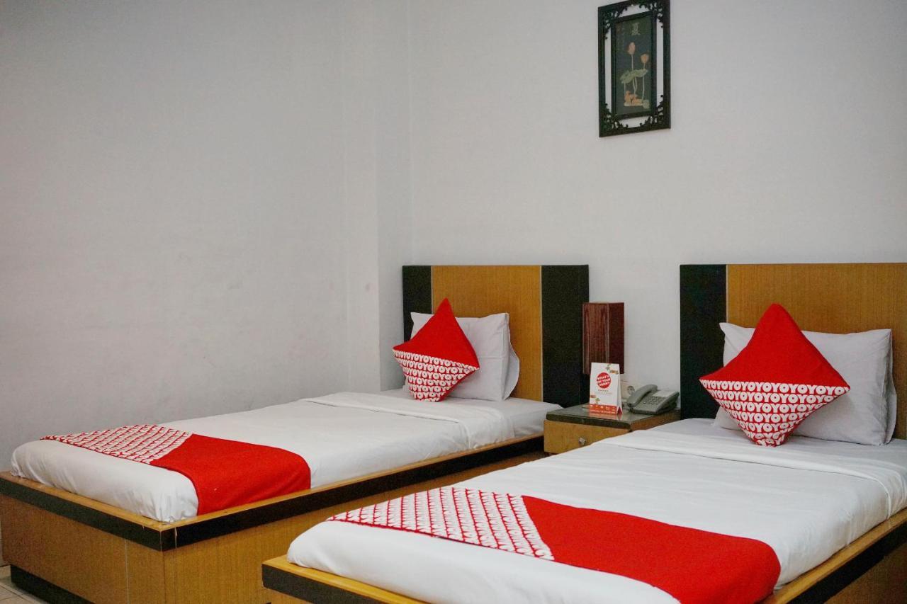 Oyo 2291 Hotel Bahagia มากาซาร์ ภายนอก รูปภาพ