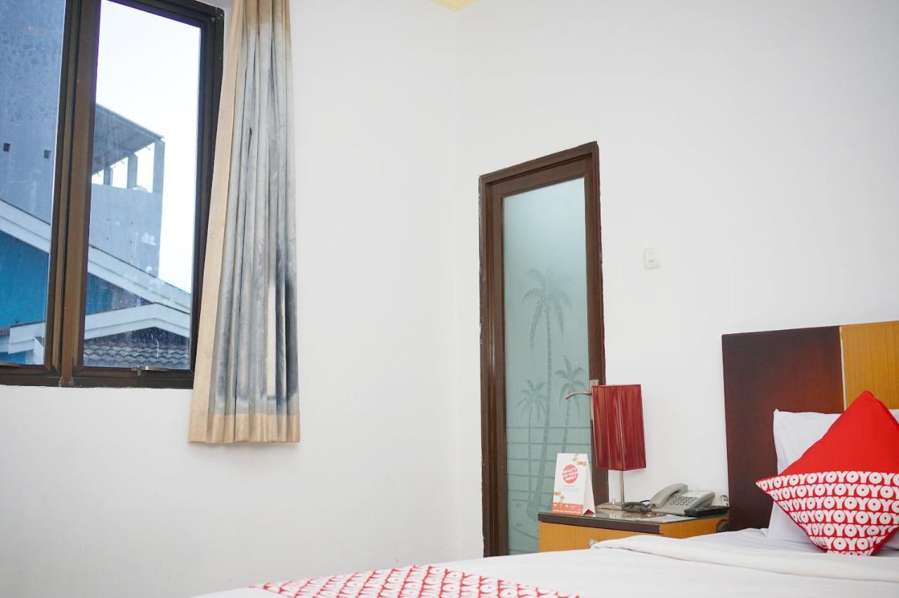 Oyo 2291 Hotel Bahagia มากาซาร์ ภายนอก รูปภาพ